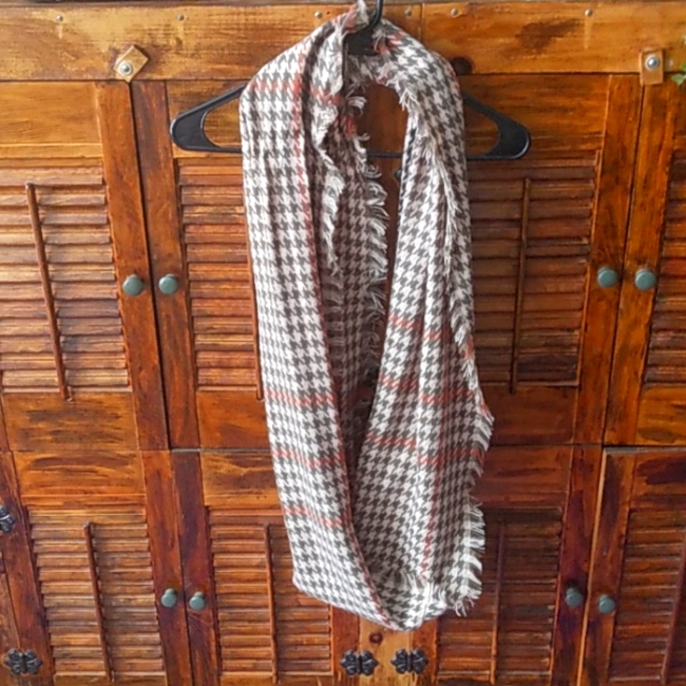 Wrap scarf
